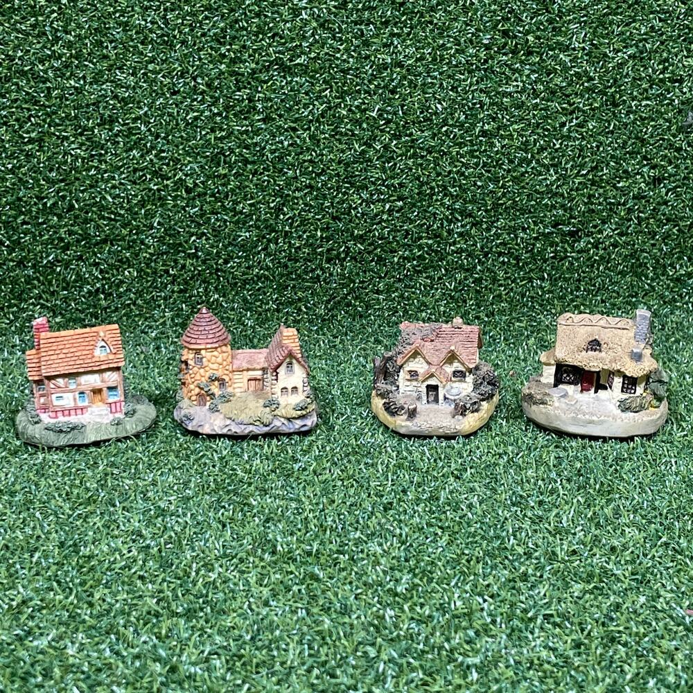 Vintage E.P.L. The Old Cottage Collection Set of Four Miniature Cottages